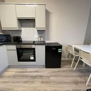 Apartment Hosted By Ryan - 1 Bedroom, Liverpool